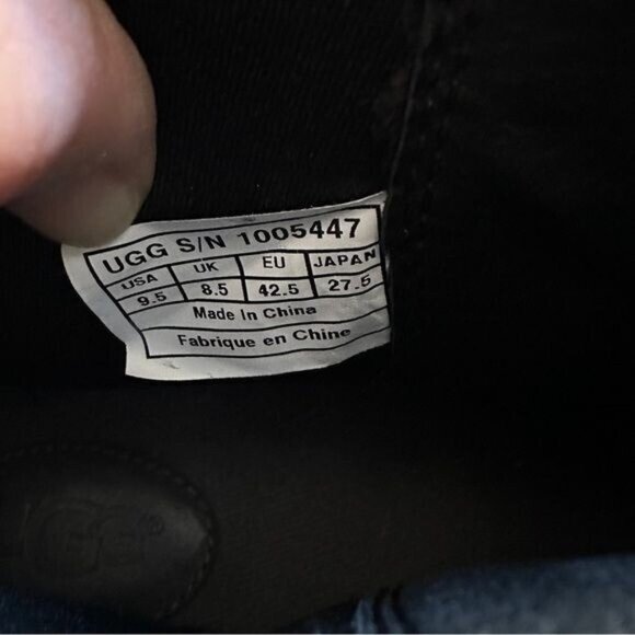 Ugg Mens Clyne Pull On Black Suede Chelsea Boots Size 9.5 Business Casual Gothic - Picture 7 of 8